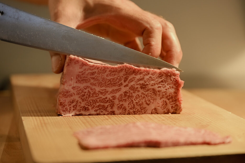 旨味を最大限に引き出す 「目利きと技」